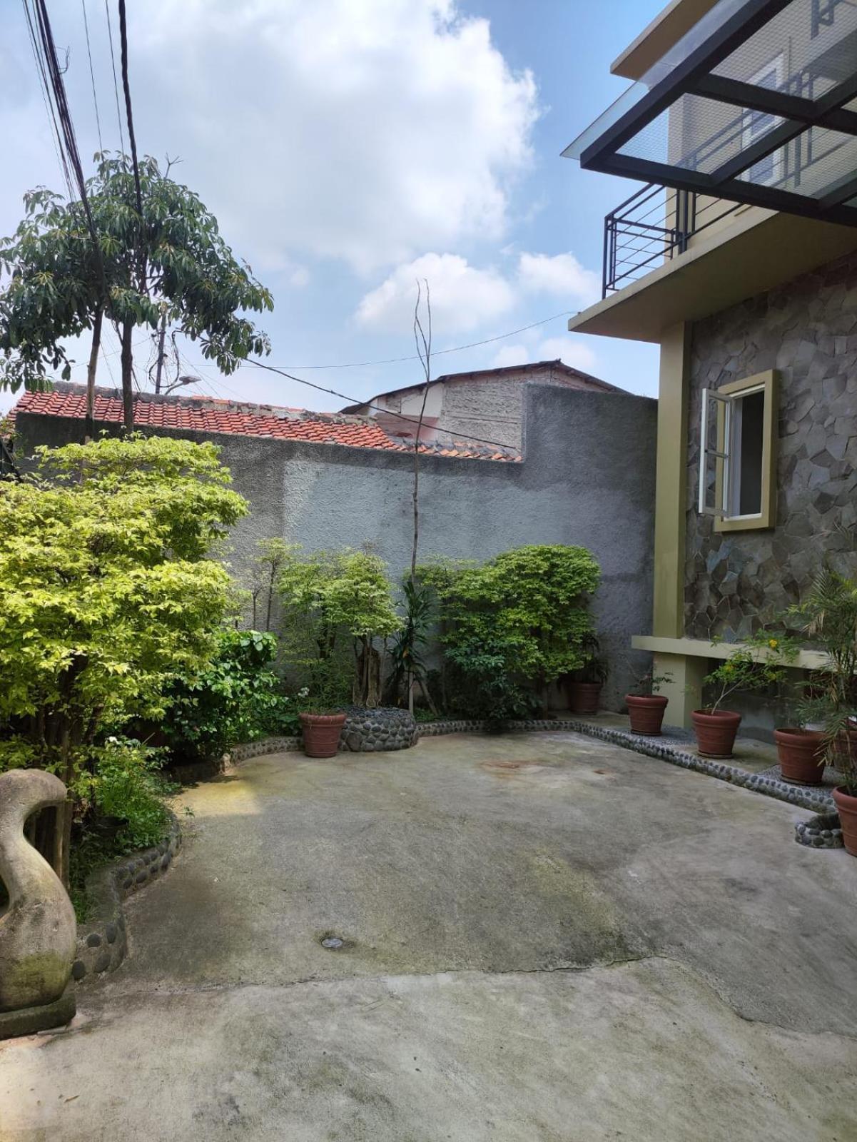 Rumah Pondok Pinang Jakarta Luaran gambar
