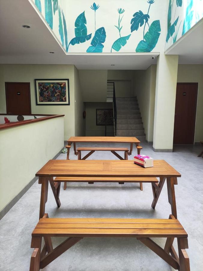 Rumah Pondok Pinang Jakarta Luaran gambar